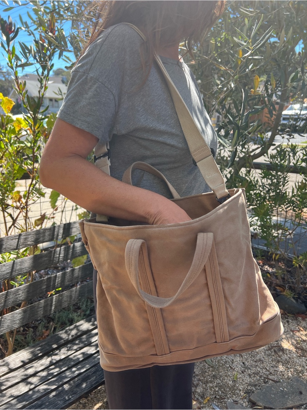 Canvas Tote Bag in Beige – Casual Everyday Carry